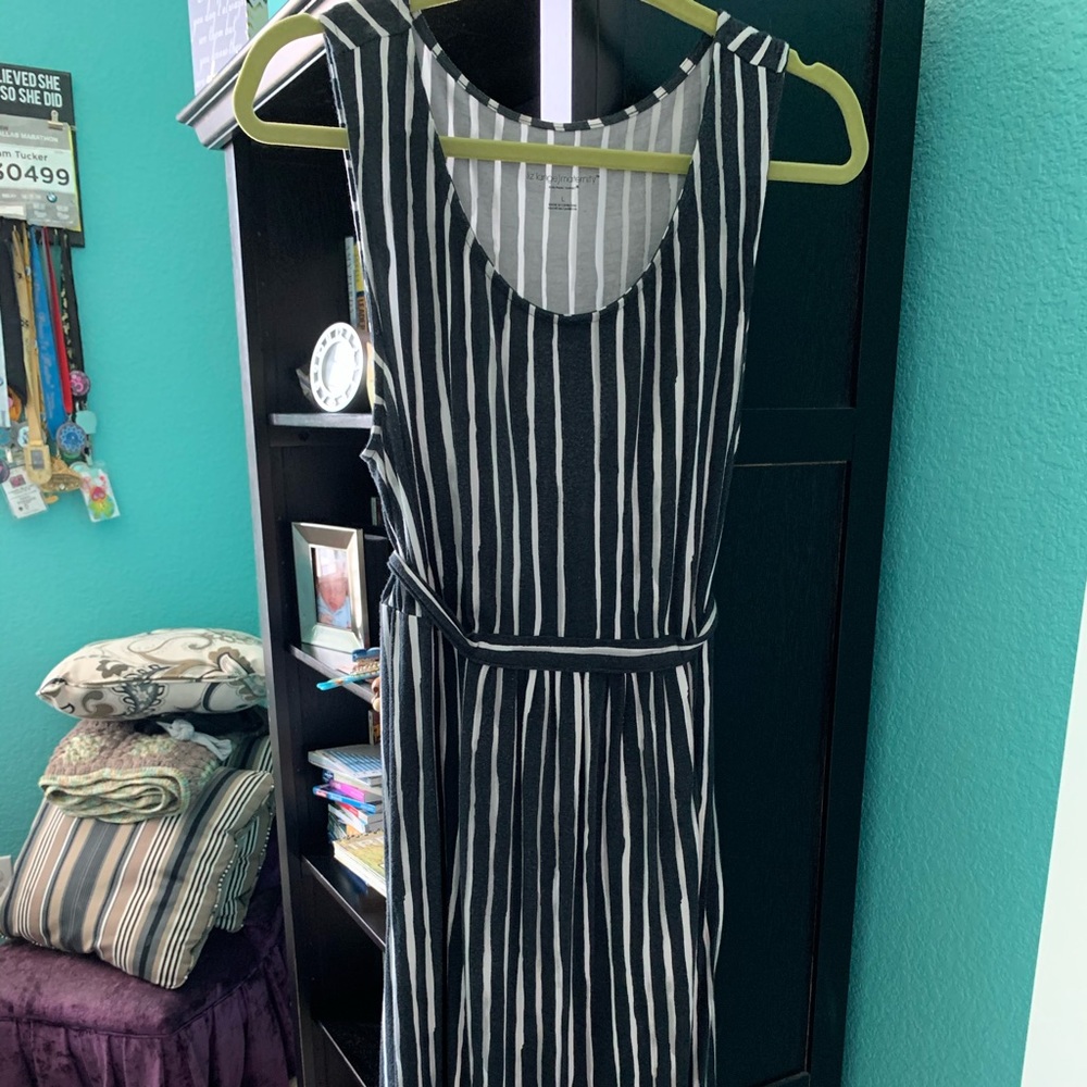 Liz Lange maternity striped maternity dress
